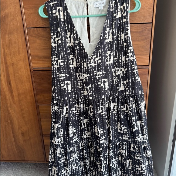 Evereve Black and White Women's Dress - Picture 2 of 6